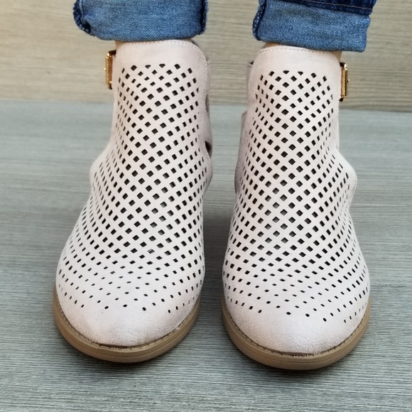 Rose Pink Spring Open Perforated Ankle Booties-Z - Picture 7 of 8
